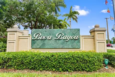 16 Royal Palm Way #302, Boca Raton, FL 33432