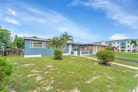 471 SW 27th, Fort Lauderdale, FL 33312