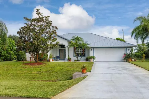2904 SEagle Dr, Port Saint Lucie, FL 34984