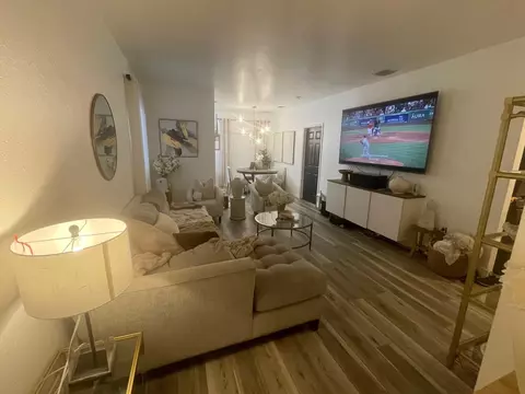 2615 NE 4th St #101, Homestead, FL 33033