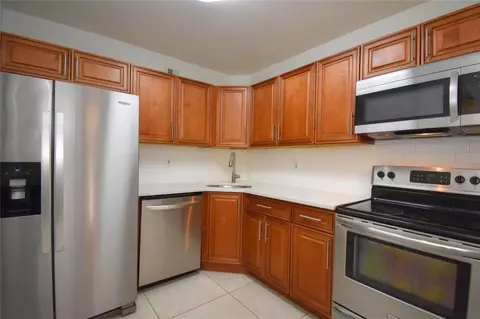9 NE 19th Ct #119C, Wilton Manors, FL 33305