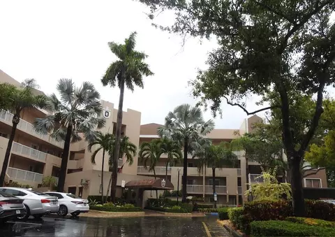 7641 Granville #209, Fort Lauderdale, FL 33321
