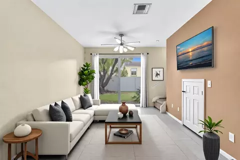 6712 Cypress Walk #6712, Tamarac, FL 33321
