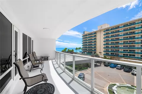4100 Galt Ocean Dr #304, Fort Lauderdale, FL 33308