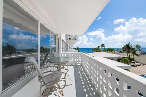 4010 Galt Ocean Dr #310, Fort Lauderdale, FL 33308