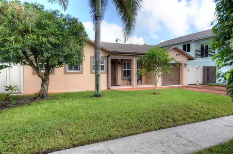 8605 SW 19th, North Lauderdale, FL 33068