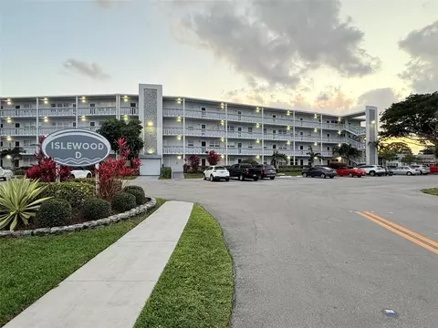 2009 Islewood D #2009, Deerfield Beach, FL 33442