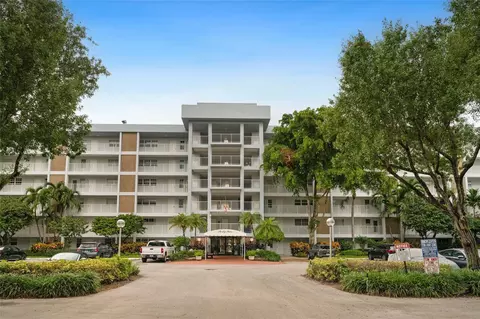 3150 N N Crse #204, Pompano Beach, FL 33069