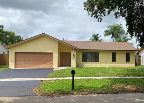 5015 SW 105th Ave, Cooper City, FL 33328