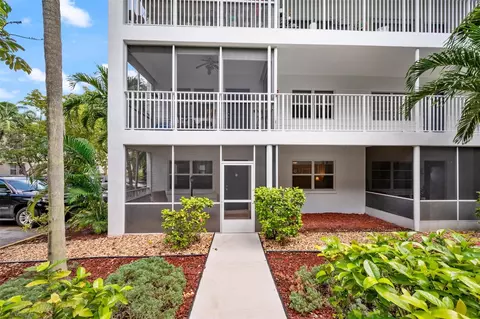 1930 Jackson St #1, Hollywood, FL 33020