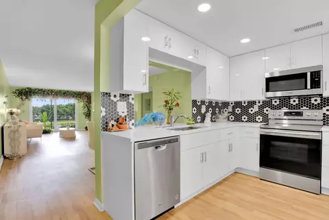4402 Martinique #L3, Coconut Creek, FL 33066