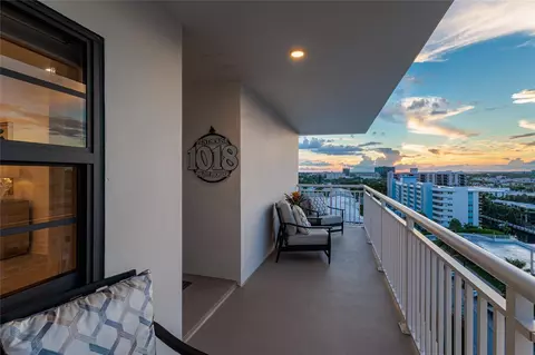 3100 NE 48th #PH18, Fort Lauderdale, FL 33308