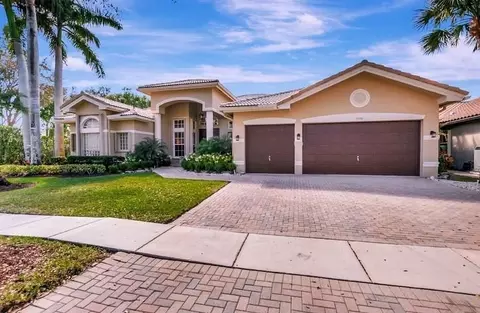 19591 Havensway Ct, Boca Raton, FL 33498
