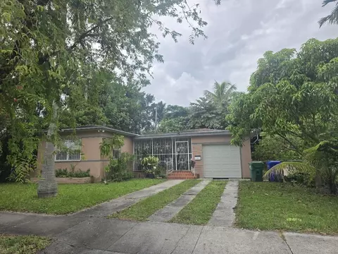 7520 NE 5th, Miami, FL 33138