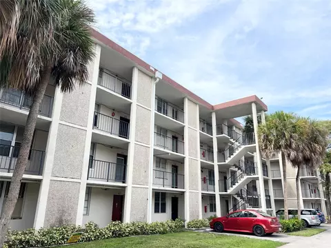 2650 NW 49th Ave #125, Lauderdale Lakes, FL 33313