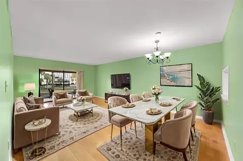4940 E Sabal Palm #202, Tamarac, FL 33319