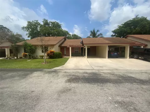 1795 Satinwood Cr Cir #1795, Coconut Creek, FL 33063