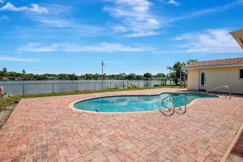 7101 SW 18th, Plantation, FL 33317
