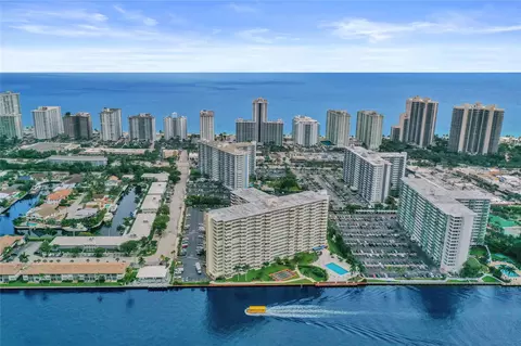 3200 NE 36th St #315, Fort Lauderdale, FL 33308