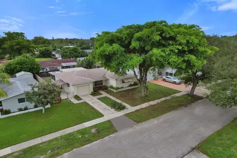 601 N 71st, Hollywood, FL 33024