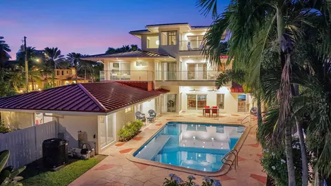 2024 Harbourview Dr, Fort Lauderdale, FL 33316