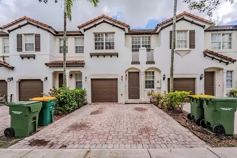 1137 NE 31st Ter, Homestead, FL 33033