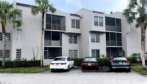 3100 Riverside Dr #307, Coral Springs, FL 33065