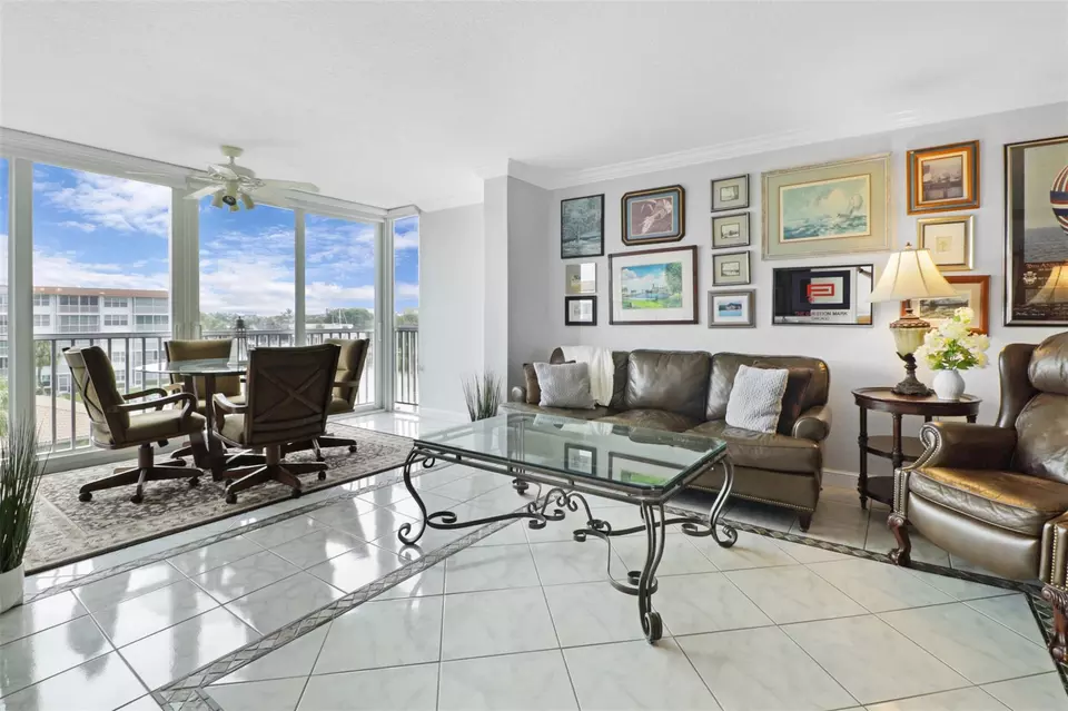 Living - 2525 Florida Blvd #431, Delray Beach, FL 33483 photo 3 of 3