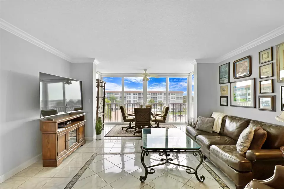 Living - 2525 Florida Blvd #431, Delray Beach, FL 33483 photo 1 of 3