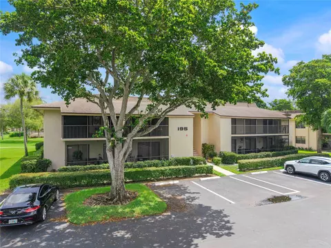 195 Deer Creek Blvd #807, Deerfield Beach, FL 33442
