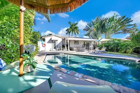 Undisclosed, Oakland Park, FL 33334