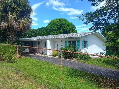 413 Ontario Pl, West Palm Beach, FL 33409