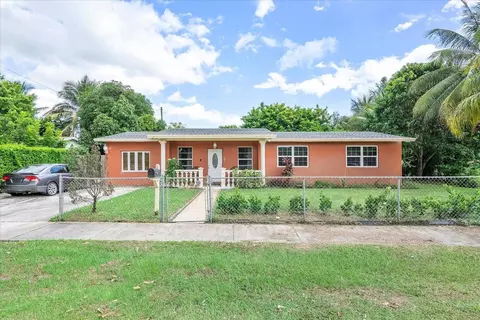 19351 NE 1st, Miami, FL 33179