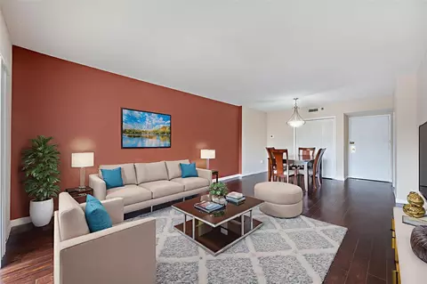 3850 Washington St #315, Hollywood, FL 33021