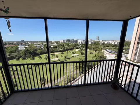 20335 W Country Club Dr #1101, Aventura, FL 33180