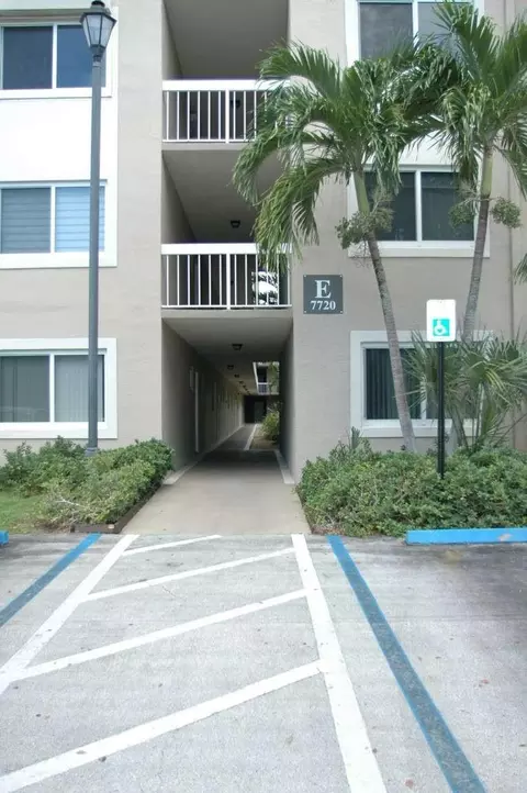 7720 Camino Real #E108, Miami, FL 33143