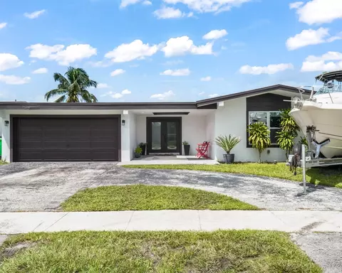 2051 NW 93rd Ln, Sunrise, FL 33322