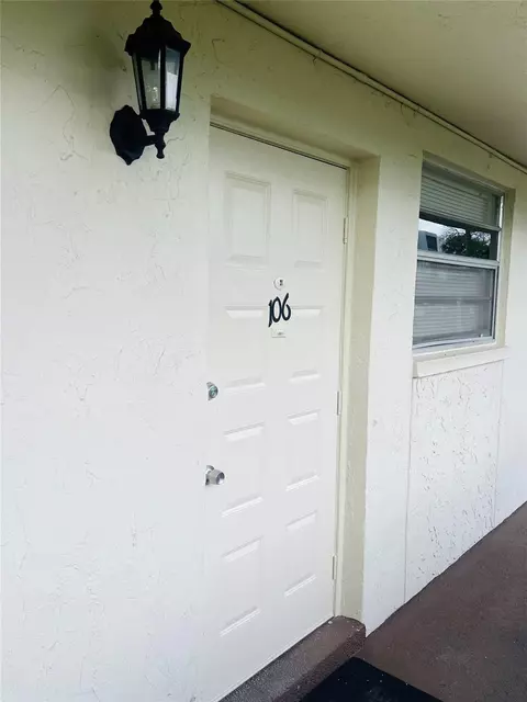 7500 NW 17 St #106, Plantation, FL 33313