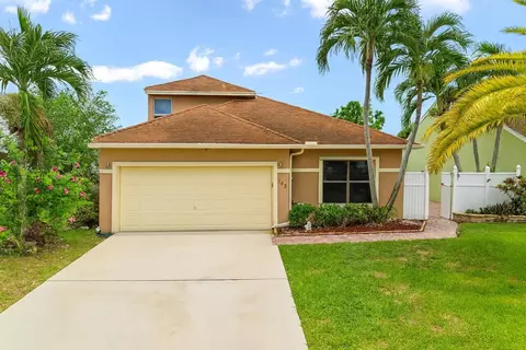 142 Tara Lakes Dr W, Boynton Beach, FL 33436
