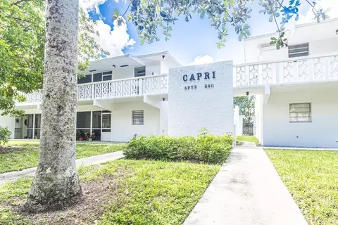 540 N Luna #2, Hollywood, FL 33021