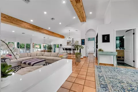 2739 Oak Tree, Fort Lauderdale, FL 33309