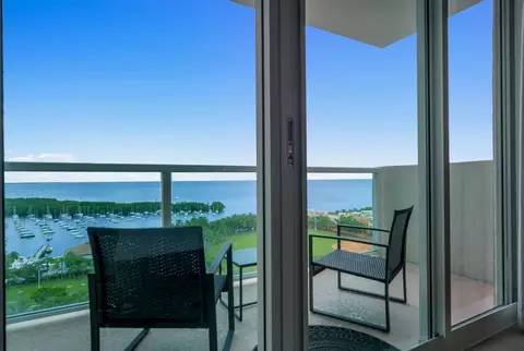 2889 Mcfarlane Rd #1516, Miami, FL 33133