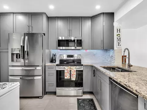 2659 N Carambola Cir #106, Pompano Beach, FL 33066