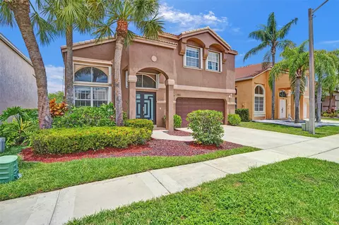 1581 NW 159th, Pembroke Pines, FL 33028