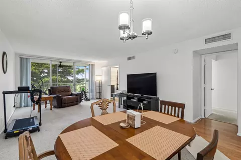 3080 N Course Dr #309, Pompano Beach, FL 33069