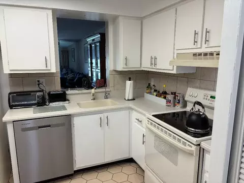 7431 NW 1st #401, Margate, FL 33063