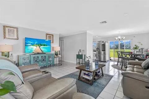 2360 NW 204, Miami Gardens, FL 33056