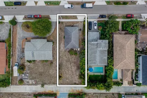 236 SE 4th Ave, Delray Beach, FL 33483