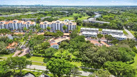 4128 W Palm Aire Dr #282A, Pompano Beach, FL 33069
