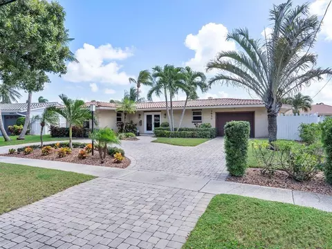 2640 NE 49th St, Lighthouse Point, FL 33064
